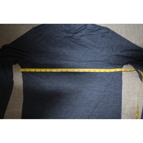 Patagonia Men's Size S Blue Heathered Long Sleeve Hooded Performance Shirt - Picture 5 of 7